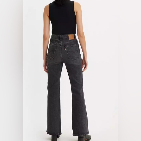 Levis Womens Jeans Sz 28 70s High Flare High Rise Just A Hint Black Denim Hippie - Picture 16 of 16
